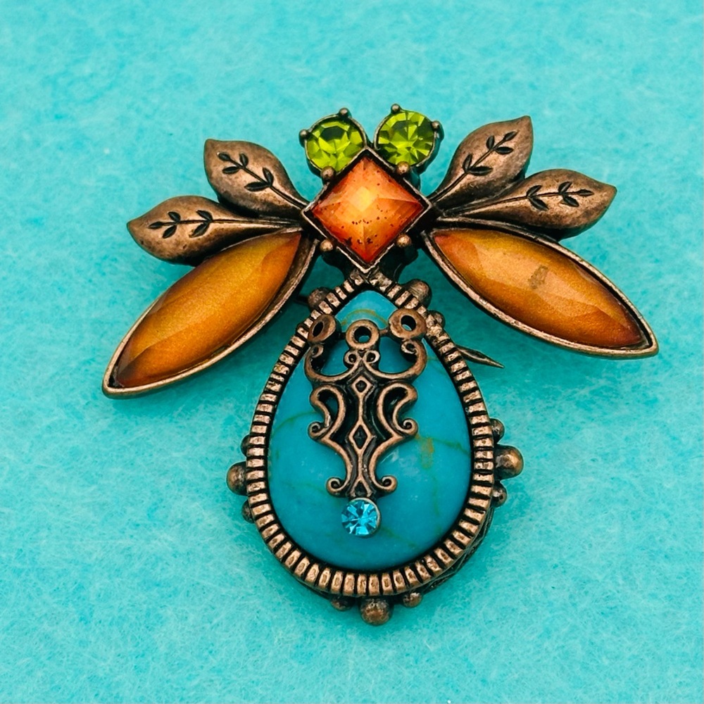 Love bug rhinestone Brooch pin